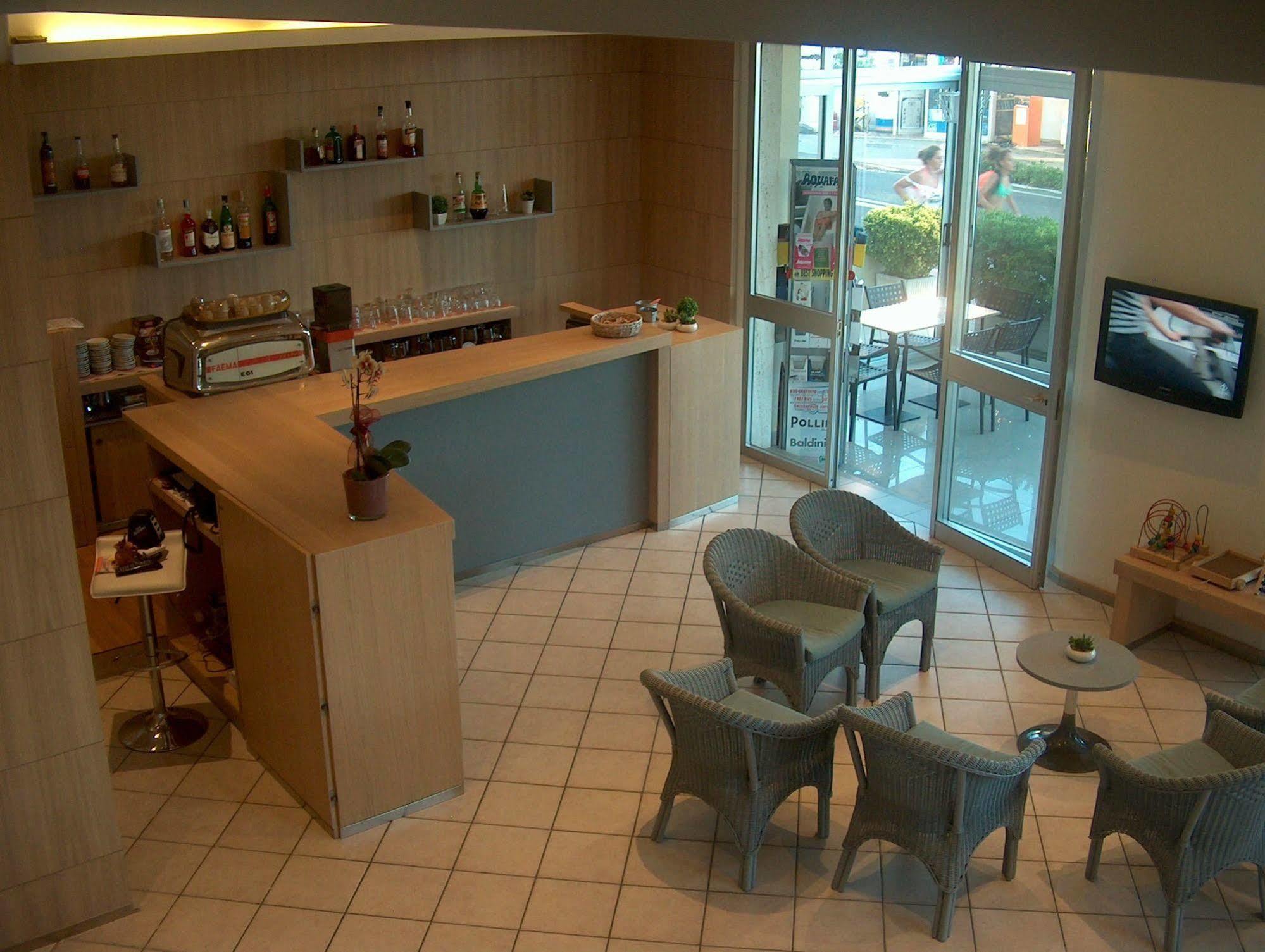 Hotel Trevi Bellaria-Igea Marina Esterno foto