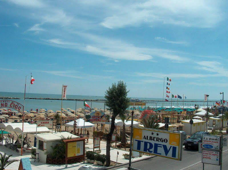 Hotel Trevi Bellaria-Igea Marina Esterno foto