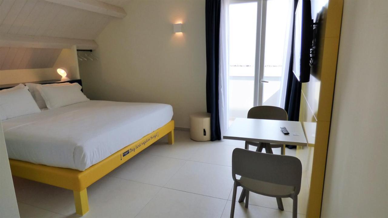Hotel Trevi Bellaria-Igea Marina Esterno foto