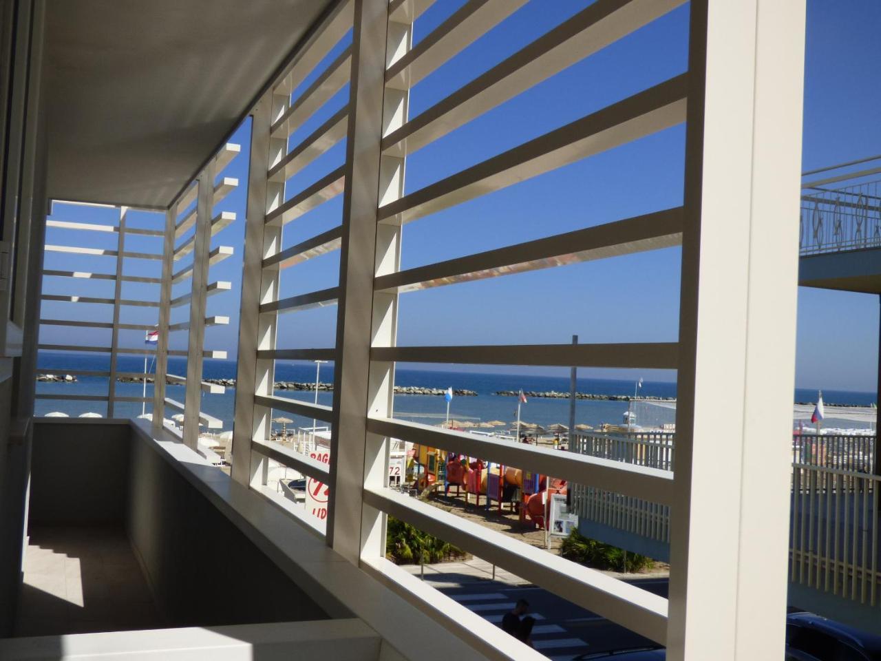 Hotel Trevi Bellaria-Igea Marina Esterno foto